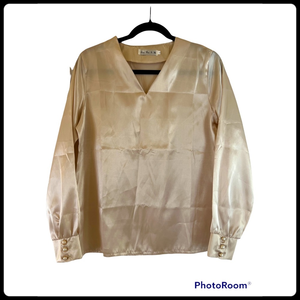 NWOT Silky Blouse